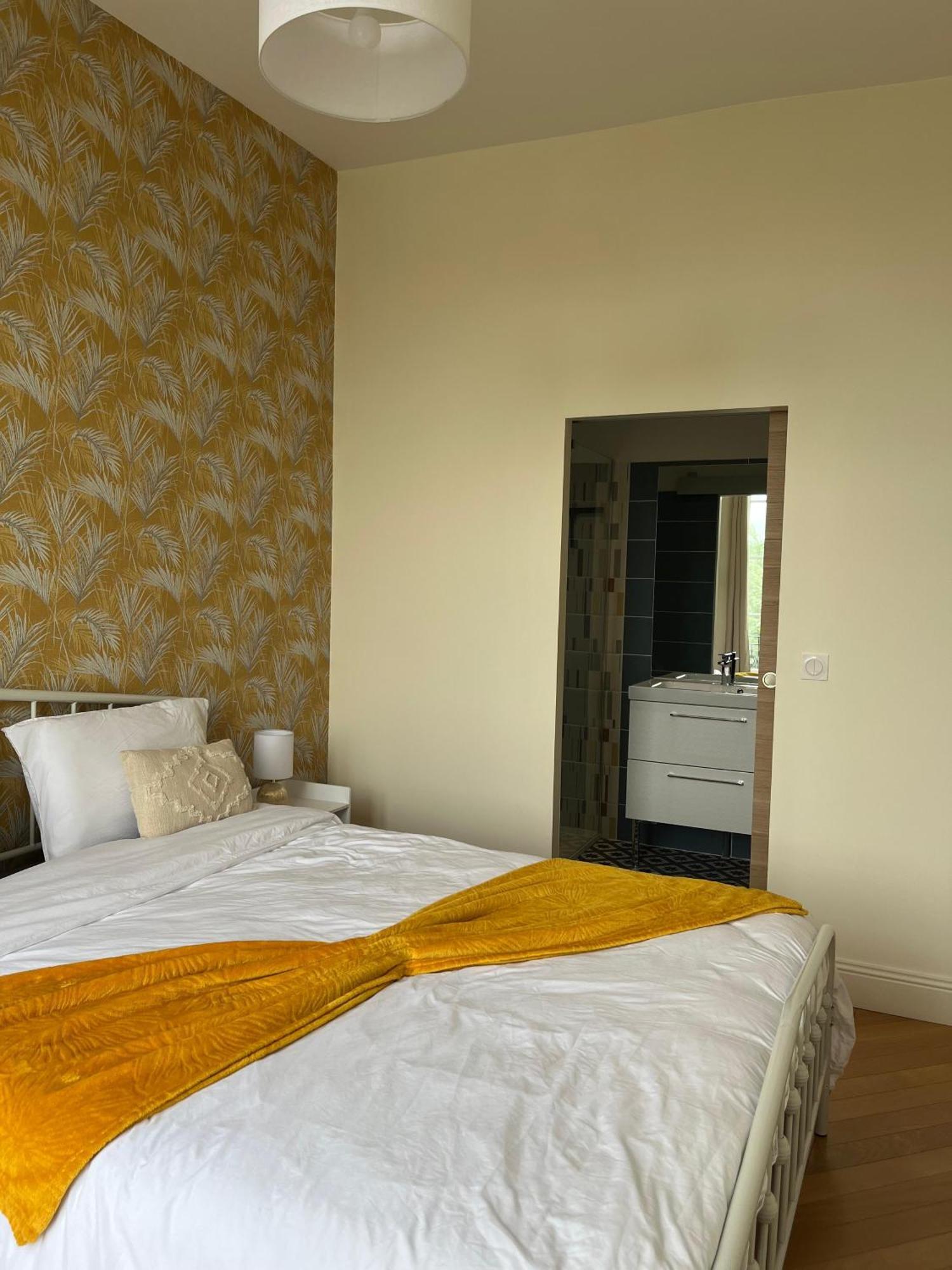 Ferienwohnung Quai De La Loire Blois Exterior foto